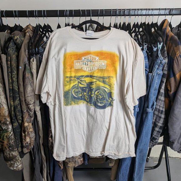 Vintage Harley Davidson tee with front and back print - Picture 1 of 5